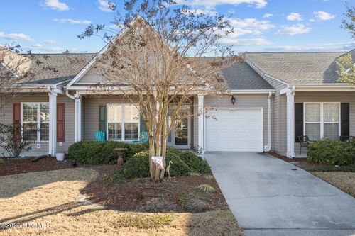 5114 Elton Dr Se, Southport, NC, 28461-9033 | Card Image