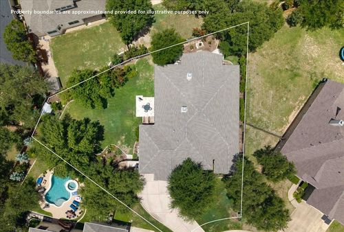 131 Chancery Ct, Austin, TX, 78737-4582 | Card Image