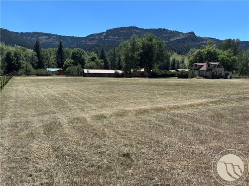 1513 Stillwater River Rd, Nye, MT, 59061-8013 | Card Image