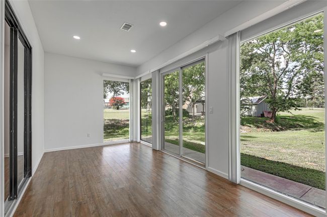 20 Coolcrest Dr, House other with 3 bedrooms, 2 bathrooms and 2 parking in Pointblank TX | Image 34