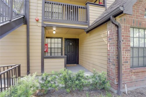 101-385 Woodside Dr, ALTAMONTE SPRINGS, FL, 32701-5812 | Card Image