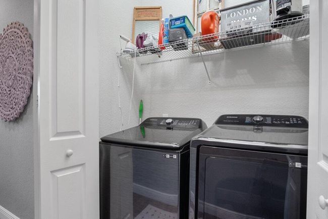 651 Sw Glen Crest Way, Condo with 3 bedrooms, 3 bathrooms and null parking in Stuart FL | Image 44