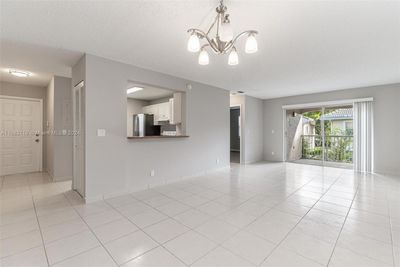 8H - 12095 Royal Palm Blvd, Condo with 2 bedrooms, 2 bathrooms and null parking in Coral Springs FL | Image 1