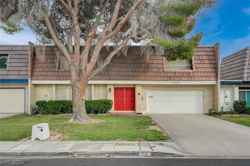 3518 Blackstone St, Las Vegas, NV, 89121-3703 | Card Image