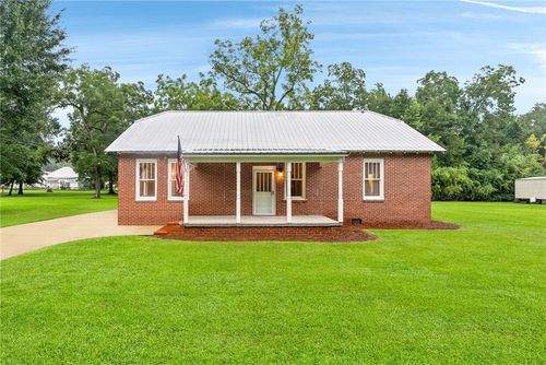 807 Main St, Hurtsboro, AL, 36860 | Card Image