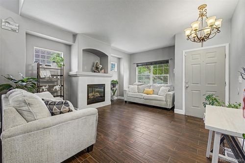 9815 Eagle Creek Cir, Commerce City, CO, 80022-9523 | Card Image