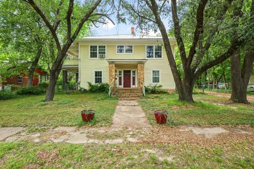 402 W Main St, Ladonia, TX, 75449-1330 | Card Image