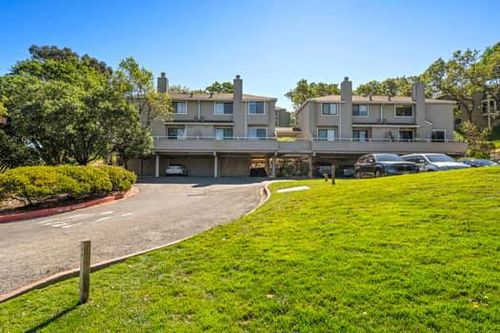 5 Corinthian Court, Novato, CA, 94947 | Card Image