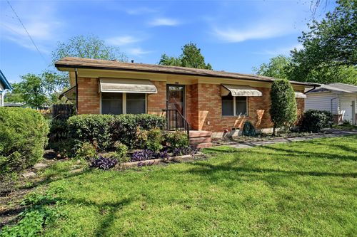 900 Emery St, Denton, TX, 76201-2620 | Card Image