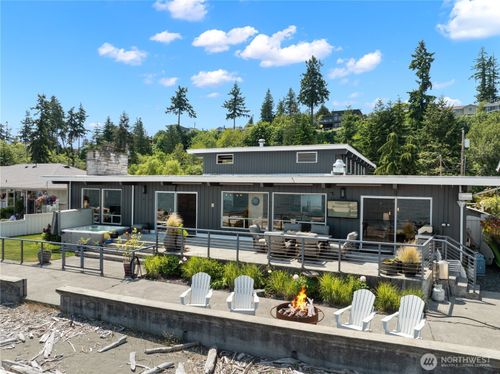1267 Beach Dr, Camano Island, WA, 98282-8316 | Card Image