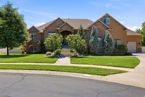 2377 S Cameron Dr, West Haven, UT, 84401-6778 | Card Image