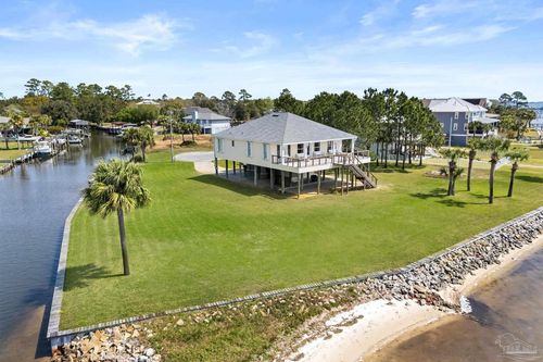 1002 Magnolia Ln, Gulf Breeze, FL, 32563 | Card Image