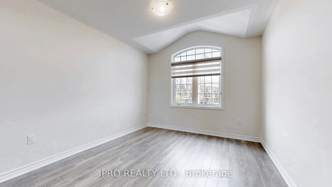 1145 Dragonfly Ave, House attached with 3 bedrooms, 3 bathrooms and 1 parking in Pickering ON | Image 35