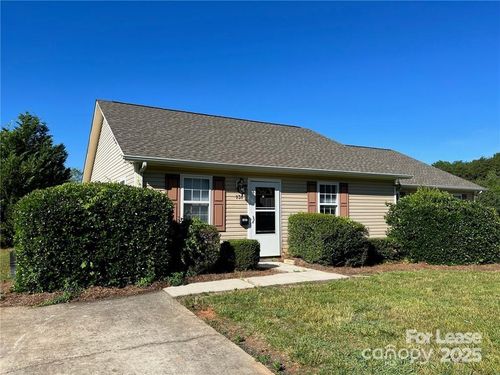 131 Mckendree Rd, Mooresville, NC, 28117-6641 | Card Image