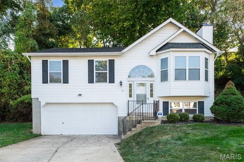 969 Wynstay Cir, Valley Park, MO, 63088-1445 | Card Image