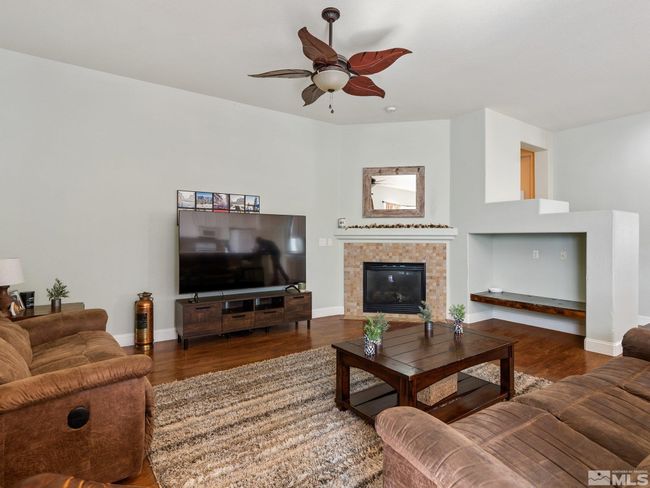 1194 Jasmine Ln, House other with 3 bedrooms, 2 bathrooms and 3 parking in Fernley NV | Image 12
