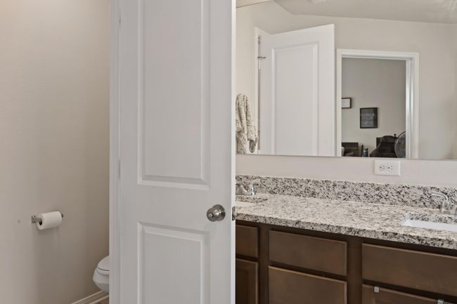 2040 Muscadine Trl, House other with 3 bedrooms, 2 bathrooms and 2 parking in Brenham TX | Image 23