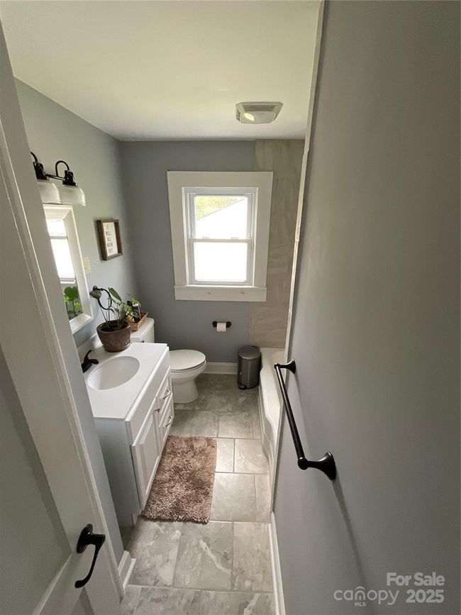 25 - 621 N Craige St, House other with 3 bedrooms, 2 bathrooms and null parking in Salisbury NC | Image 13