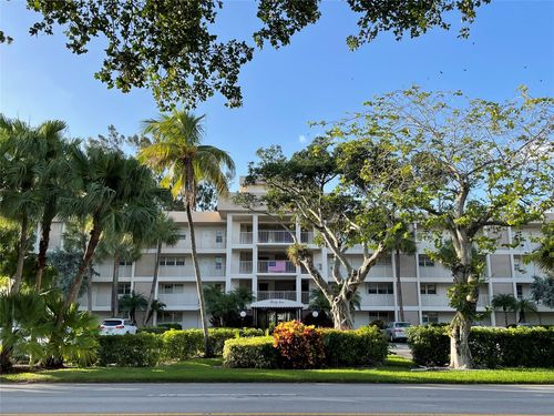 apt-204-3051 S Palm Aire Dr, Pompano Beach, FL, 33069-4243 | Card Image