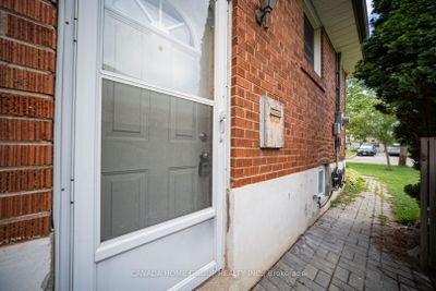 538 Queens Dr, House other with 3 bedrooms, 1 bathrooms and 1 parking in North York ON | Image 3