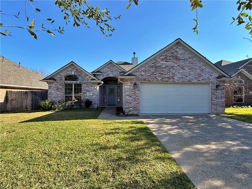 2231 Carlisle Ct, College Station, TX, 77845-8812 | Card Image