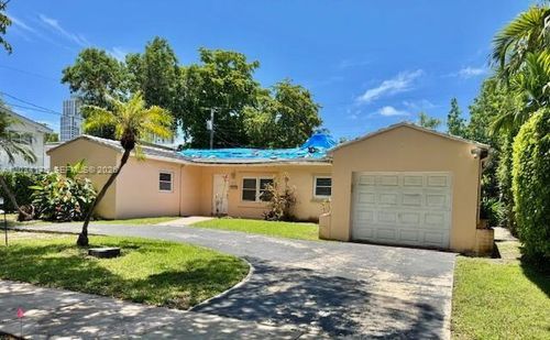 226 Fluvia Ave, Coral Gables, FL, 33134-7314 | Card Image