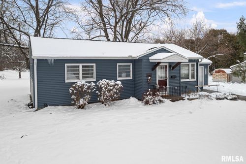 2946 Jersey Ridge Rd, Davenport, IA, 52803-2138 | Card Image