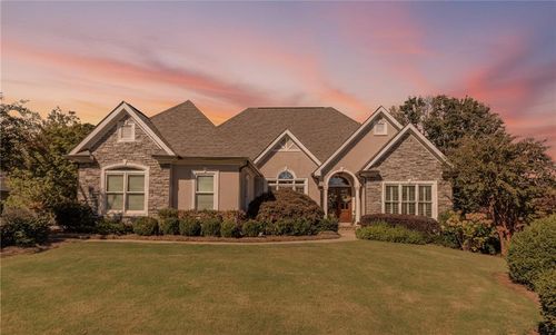 380 Fairway Cir, Monroe, GA, 30656-3384 | Card Image