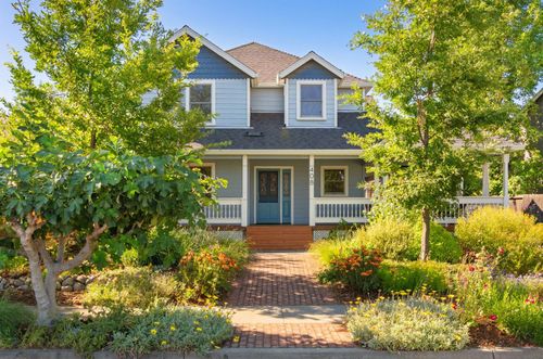 408 Creekside Way, Winters, CA, 95694-2121 | Card Image