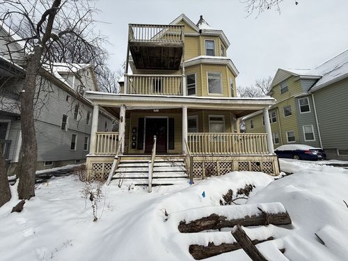 77 Fort Pleasant Ave, Springfield, MA, 01108-4430 | Card Image