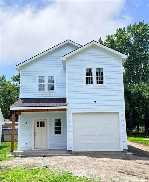 607 N Mead St, Cameron, MO, 64429-1544 | Card Image
