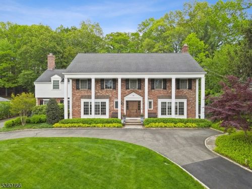 70 Falmouth St, Short Hills, NJ, 07078-1504 | Card Image