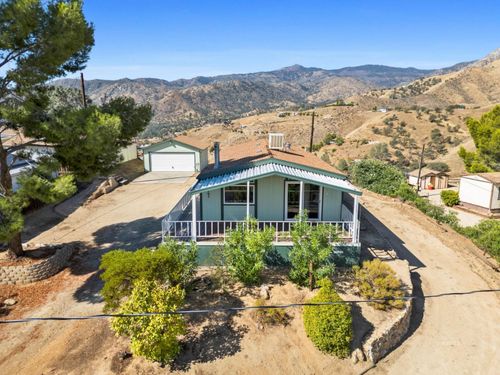 1267 Bristlecone Dr, Wofford Heights, CA, 93285-9792 | Card Image