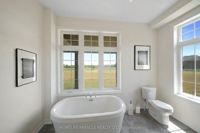 5 Skyvue Cres, House other with 5 bedrooms, 4 bathrooms and 7 parking in Carrying Place ON | Image 19