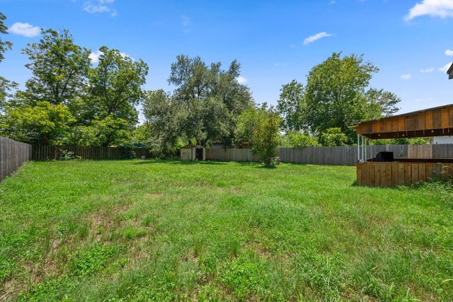 1503 Prather St, House other with 3 bedrooms, 2 bathrooms and 2 parking in Taylor TX | Image 28