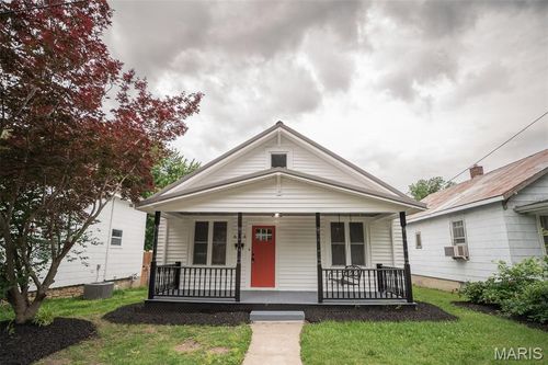 694 Market St, Ste Genevieve, MO, 63670-1524 | Card Image