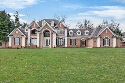 5502 Deer Pines Drive, Clinton, OH, 44216 | Card Image