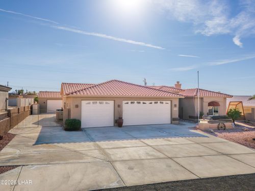 1830 Felicidad Dr, Lake Havasu City, AZ, 86404-1073 | Card Image