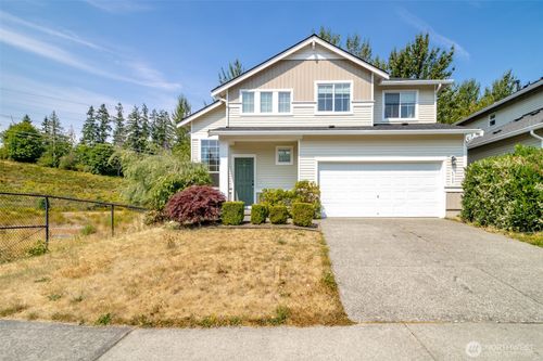 6705 Charlotte Ave Se, Auburn, WA, 98092-8336 | Card Image