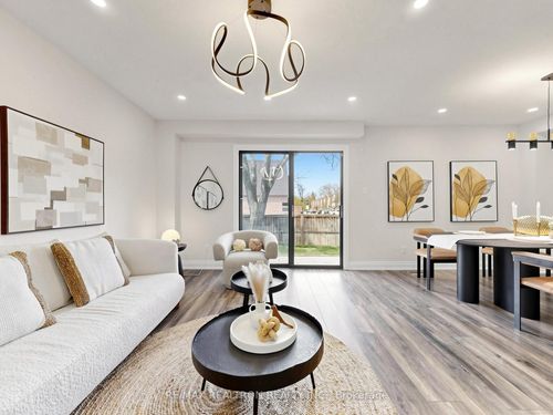 16 Foxglove Court, Markham, ON, L3R3Y3 | Card Image