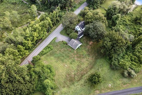 187 Todd Rd, Katonah, NY, 10536-2513 | Card Image