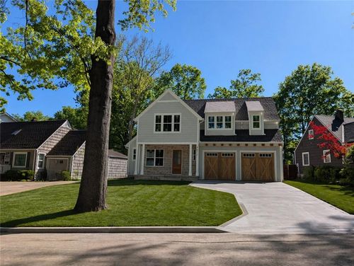 4617 W 72nd St, Prairie Village, KS, 66208-2821 | Card Image