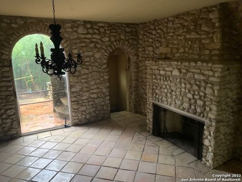 6617 Countess Adria St, Leon Valley, TX, 78238-1510 | Card Image