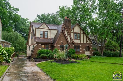 1264 Lakeside Dr, Topeka, KS, 66604-1613 | Card Image