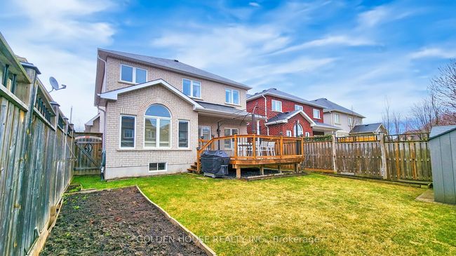 682 Fairglen Ave, House other with 5 bedrooms, 4 bathrooms and 2 parking in Oshawa ON | Image 47