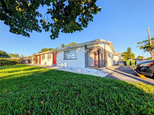 1-4-512 Sw 7th St, Hallandale Beach, FL, 33009 | Card Image