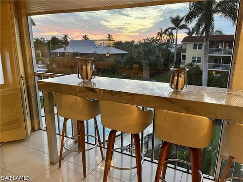 apt-203-1666 Osprey Ave, NAPLES, FL, 34102-3489 | Card Image