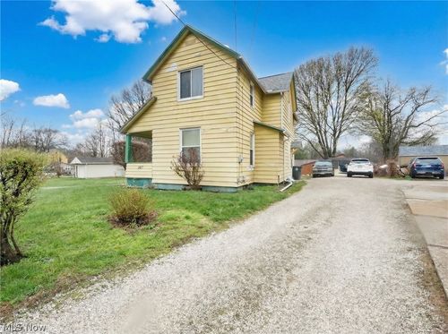 307 E Glenwood Ave, Akron, OH, 44310-3841 | Card Image