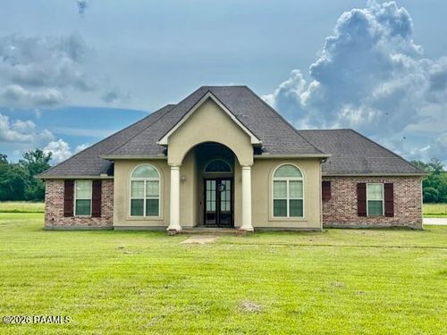 1063 Pecan Ridge Dr, Saint Martinville, LA, 70582-7829 | Card Image