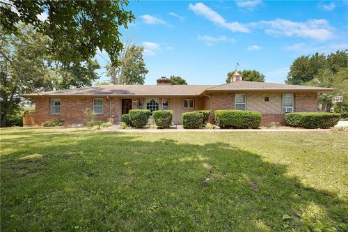 3814 S Outer Belt Rd, Oak Grove, MO, 64075-8148 | Card Image